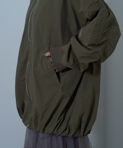 COLONY 2139（コロニートゥーワンスリーナイン）の「裾バルーンMA-1（MA-1・レディース・オフホワイト/オリーブ・FREE）」の16枚目の写真