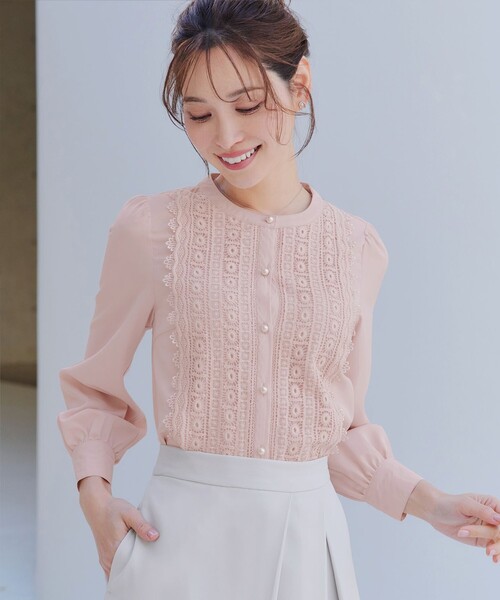 Tiaclasse（ティアクラッセ）の「レースブラウス（シャツ/ブラウス・レディース・オフホワイト/ブラック/ネイビー/ピンク/ライトグレー/ピンク系・S/M/L）」の6枚目の写真