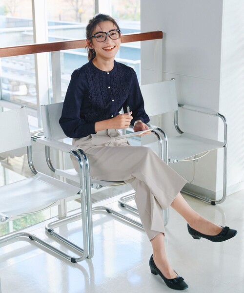 Tiaclasse（ティアクラッセ）の「レースブラウス（シャツ/ブラウス・レディース・オフホワイト/ブラック/ネイビー/ピンク/ライトグレー/ピンク系・S/M/L）」の21枚目の写真