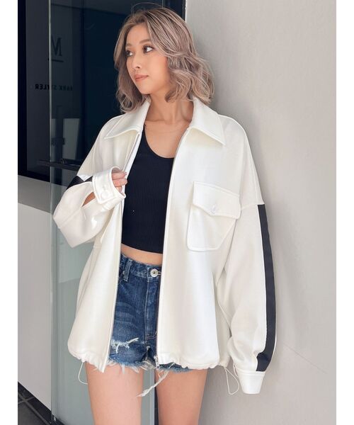 GYDA（ジェイダ）の「SymmetryGYDA ラインデザインジャケット（ブルゾン・レディース・オフホワイト/ブラック・FREE）」の11枚目の写真