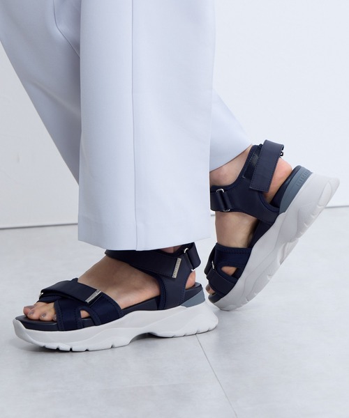 HIMIKO（ヒミコ）の「【HIMIKO】クロスデザインスポーツサンダル/647202（サンダル・レディース・ベージュ/ネイビー/ブラック/アイボリー・SMALL/MEDIUM/LARGE/X-LARGE）」の16枚目の写真