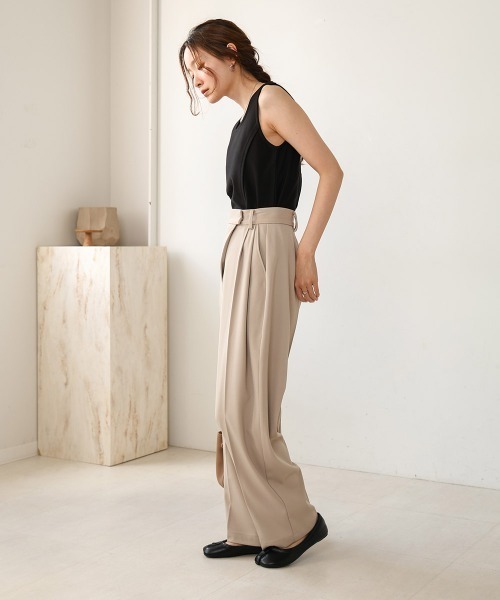 Bab（バブ）の「【S・M 展開】スクエアネックタックデザインタンクトップ（タンクトップ・レディース・ベージュ/アイボリー/ブラック・S/M）」の18枚目の写真