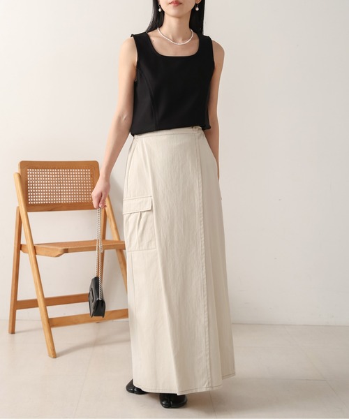 Bab（バブ）の「【S・M 展開】スクエアネックタックデザインタンクトップ（タンクトップ・レディース・ベージュ/アイボリー/ブラック・S/M）」の21枚目の写真