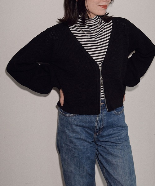 ECRIRE（エクリール）の「フロントＷジップショートカーディガン（ニット/セーター・レディース・グリーン/ブラック/オフホワイト・M）」の2枚目の写真
