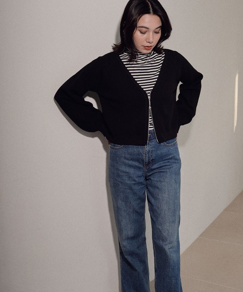 ECRIRE（エクリール）の「フロントＷジップショートカーディガン（ニット/セーター・レディース・グリーン/ブラック/オフホワイト・M）」の17枚目の写真