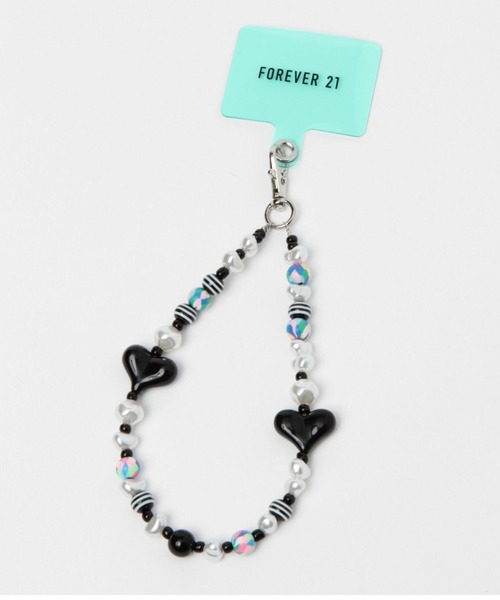 FOREVER 21（フォーエバー トゥエンティーワン）の「ハートモバイルストラップ（スマホグッズ・レディース・ブラック/ピンク・FREE）」の2枚目の写真