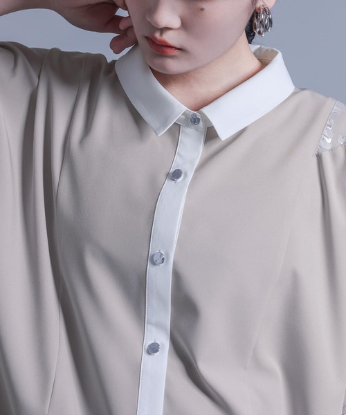 kOhAKU（コハク）の「『シアー切り替えシャツ』（シャツ/ブラウス・レディース・チャコール/ライトグレー・FREE）」の10枚目の写真