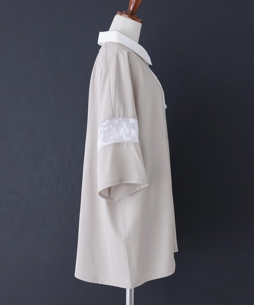 kOhAKU（コハク）の「『シアー切り替えシャツ』（シャツ/ブラウス・レディース・チャコール/ライトグレー・FREE）」の17枚目の写真