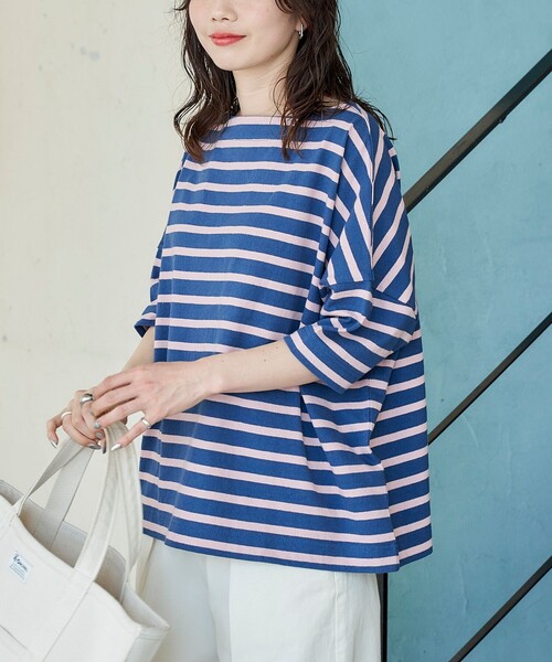 FREAK'S STORE（フリークスストア）の「限定展開　ボートネック バスクボーダー 半袖 Tシャツ（Tシャツ/カットソー・レディース・チャコールグレー/オフホワイト/その他15/ブラック/ブルー/レッド/グリーン/その他13/ベージュ/ネイビー・ﾌﾘ-）」の6枚目の写真