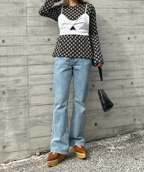 フラワーレースジャガード メロー配色トップス（Tシャツ