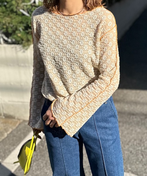 mi via loca(ミヴィアロカ)の「フラワーレースジャガード メロー配色トップス(Tシャツ/カットソー・レディース・オフホワイト/ブラック/ベージュ/ブラック系その他・FREE)」の20枚目の写真