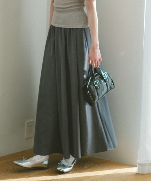 VANNIE U（ヴァニーユー）の「ボリュームギャザーロングスカート（スカート・レディース・アイボリー/グレー/ブラック/ベージュ・FREE）」の3枚目の写真