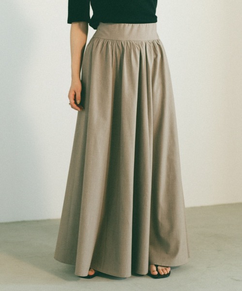 VANNIE U（ヴァニーユー）の「ボリュームギャザーロングスカート（スカート・レディース・アイボリー/グレー/ブラック/ベージュ・FREE）」の6枚目の写真