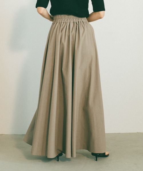 VANNIE U（ヴァニーユー）の「ボリュームギャザーロングスカート（スカート・レディース・アイボリー/グレー/ブラック/ベージュ・FREE）」の7枚目の写真