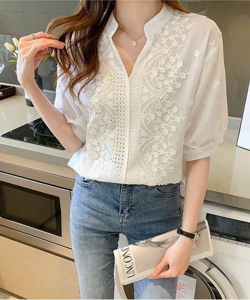 BLANC FICELLE(ブランフィセル)の「ヘンリーネック シシュウ シャツ(シャツ/ブラウス・レディース・ホワイト・S/M/L)」の8枚目の写真
