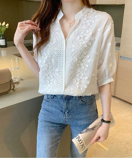BLANC FICELLE(ブランフィセル)の「ヘンリーネック シシュウ シャツ(シャツ/ブラウス・レディース・ホワイト・S/M/L)」の7枚目の写真
