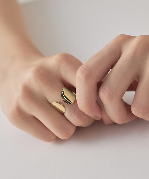 ete（エテ）の「○[シンプリファイ]  タイト リング（リング・レディース・プラチナム/イエローゴールド・9号/13号/17号）」の10枚目の写真