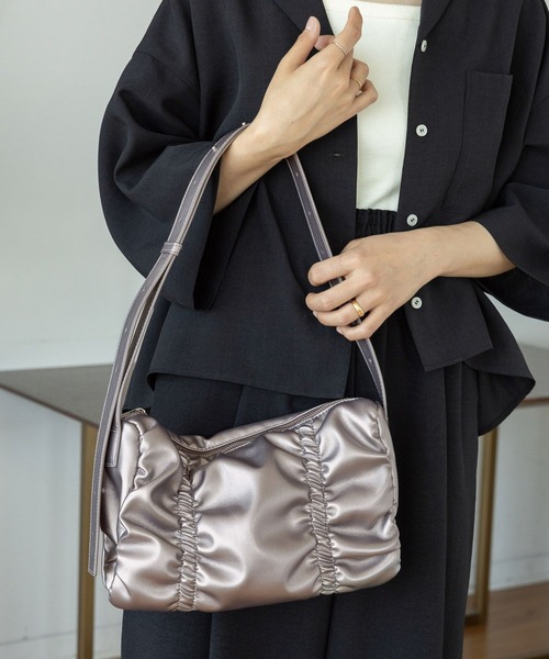 LEPSIM（レプシィム）の「シャーリングパデットショルダー