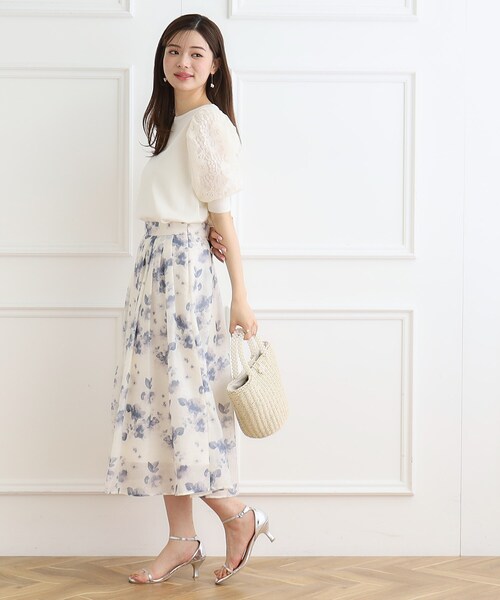 couture brooch(クチュールブローチ)の「◆【接触冷感/UVケア/洗える】オーガンレース袖ニット(ニット/セーター・レディース・アイボリー/ブラック/ライトグレー/ベージュ・36/38/42)」の22枚目の写真