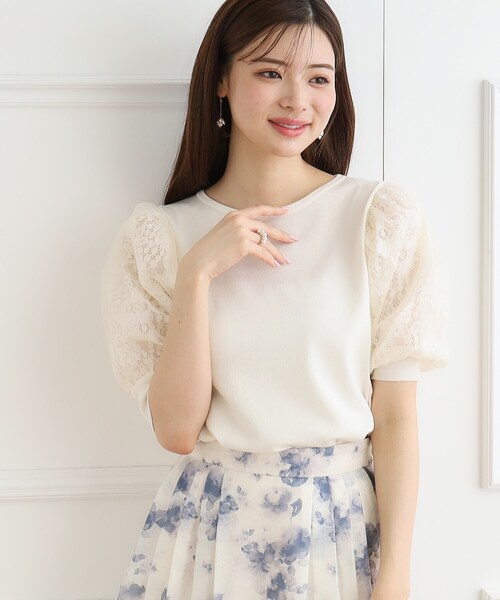 couture brooch(クチュールブローチ)の「◆【接触冷感/UVケア/洗える】オーガンレース袖ニット(ニット/セーター・レディース・アイボリー/ブラック/ライトグレー/ベージュ・36/38/42)」の20枚目の写真