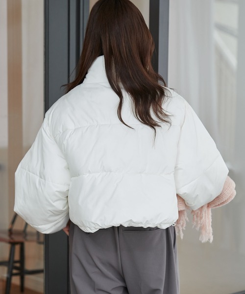 WEGO（ウィゴー）の「WEGO/パディングショートブルゾン（ダウンジャケット/コート・レディース・ホワイト/ブラック・FREE）」の18枚目の写真