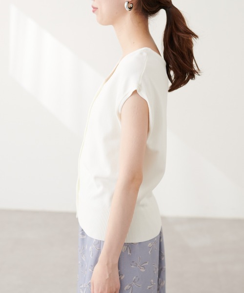 natural couture(ナチュラルクチュール)の「UV&接触冷感金釦Vニット(キャミソール・レディース・ピンク/ベージュ/その他1/オフホワイト/ブルー/グレイッシュベージュ/ブラック・FREE)」の14枚目の写真