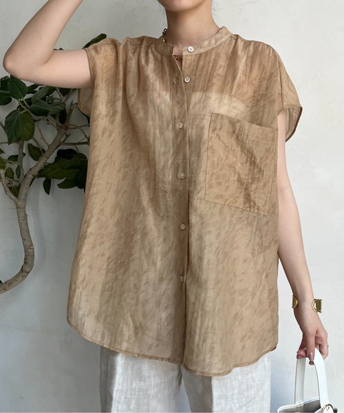 DouDou(ドゥドゥ)の「シアープリントフレンチシャツ(シャツ/ブラウス・レディース・ブラック/オフホワイト/ベージュ・FREE)」の12枚目の写真