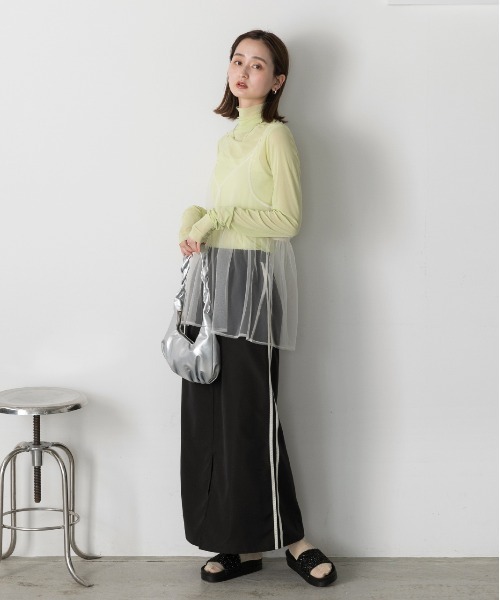 ad thie（アドティエ）の「前後2WAY チュールフレアビスチェ（キャミソール・レディース・ブラック/アイボリー/ライトグレー・FREE）」の20枚目の写真