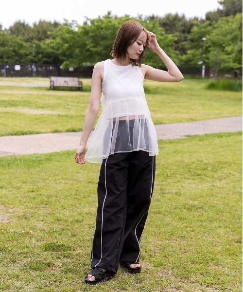 ad thie（アドティエ）の「前後2WAY チュールフレアビスチェ（キャミソール・レディース・ブラック/アイボリー/ライトグレー・FREE）」の19枚目の写真