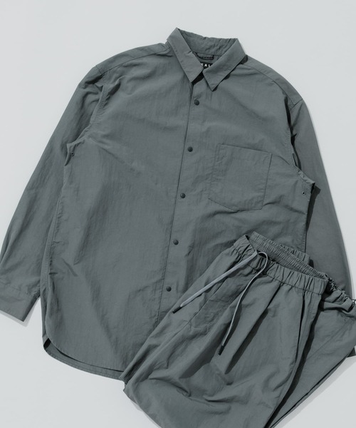 EKAL(エカル)の「『撥水/UVカット』『UR TECH』ナイロンタッサーロングスリーブシャツ(シャツ/ブラウス・メンズ・ネイビー/グレー・MEDIUM/LARGE)」の18枚目の写真