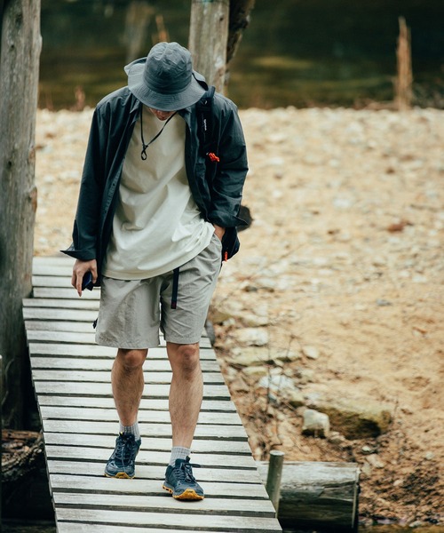 EKAL(エカル)の「『撥水/UVカット』『UR TECH』ナイロンタッサーロングスリーブシャツ(シャツ/ブラウス・メンズ・ネイビー/グレー・MEDIUM/LARGE)」の21枚目の写真