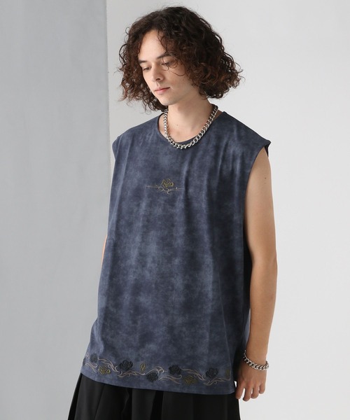 HARE(ハレ)の「【UNDERGROUND MODE】トライバルシシュウユルノースリーブ(HARE)(Tシャツ/カットソー・メンズ・ブルー系その他/ブラック・FREE)」の1枚目の写真