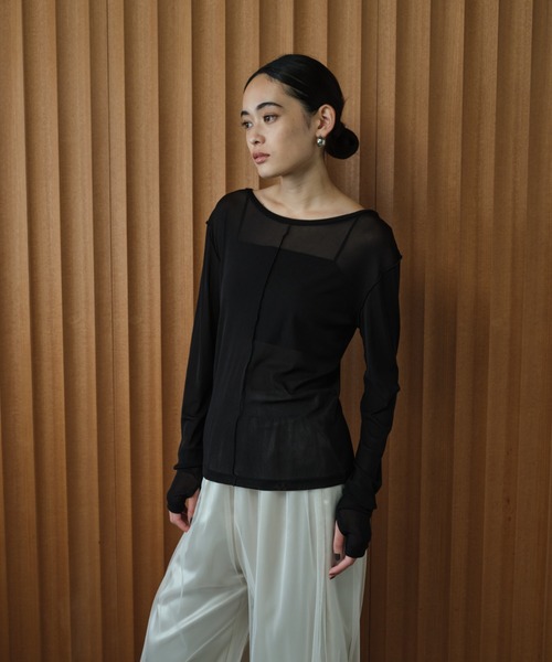 AIC.（エーアイシー）の「サムホールシアートップス（Tシャツ/カットソー・レディース・オフホワイト/チャコールグレー/ブラック・FREE）」の7枚目の写真