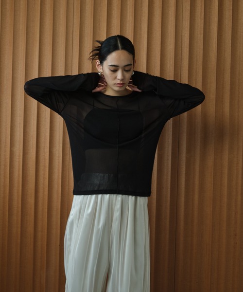 AIC.（エーアイシー）の「サムホールシアートップス（Tシャツ/カットソー・レディース・オフホワイト/チャコールグレー/ブラック・FREE）」の11枚目の写真