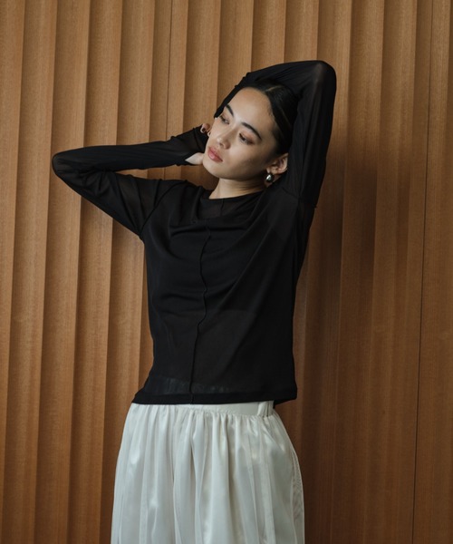 AIC.（エーアイシー）の「サムホールシアートップス（Tシャツ/カットソー・レディース・オフホワイト/チャコールグレー/ブラック・FREE）」の12枚目の写真