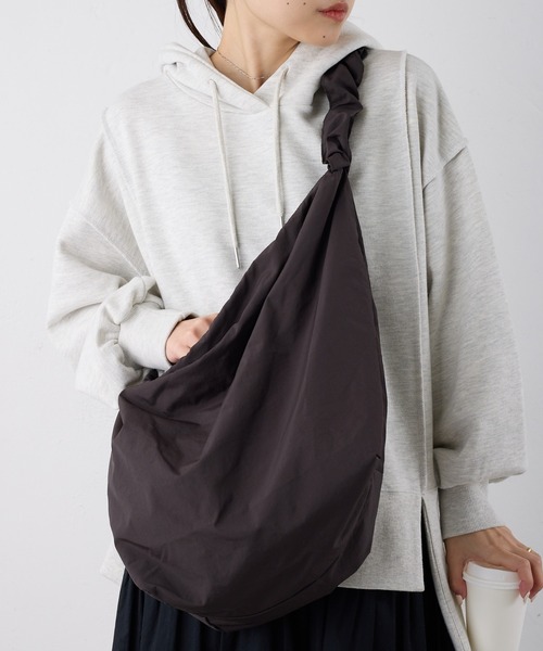 CIAOPANIC TYPY(チャオパニックティピー)の「ショルダーバッグ(ショルダーバッグ・レディース・ブラック・ONE SIZE)」の6枚目の写真