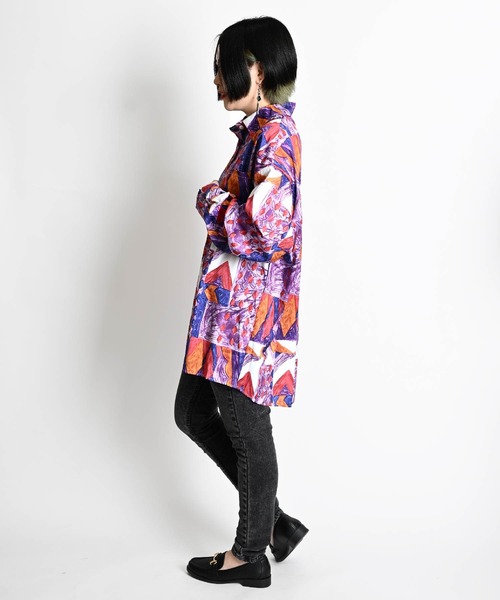 MARAI(マーライ)の「トライバル柄 長袖総柄シャツ オーバーサイズ(シャツ/ブラウス・レディース・パープル・SMALL/LARGE)」の11枚目の写真