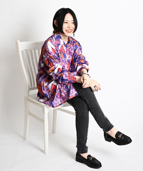 MARAI(マーライ)の「トライバル柄 長袖総柄シャツ オーバーサイズ(シャツ/ブラウス・レディース・パープル・SMALL/LARGE)」の12枚目の写真
