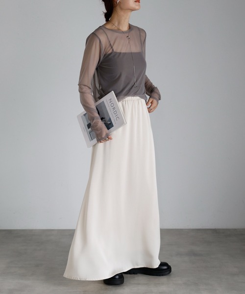 r.(アールドット)の「クルーネック シアートップス(Tシャツ/カットソー・レディース・オフホワイト/オリーブ/グレイッシュベージュ/ブラック・FREE)」の6枚目の写真