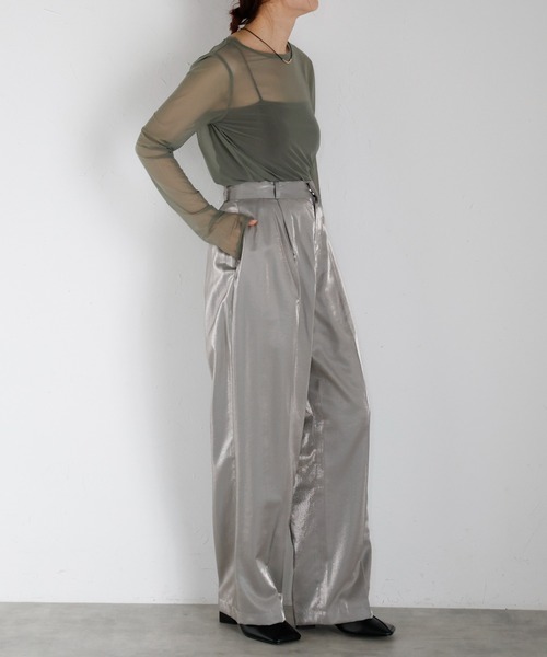 r.(アールドット)の「クルーネック シアートップス(Tシャツ/カットソー・レディース・オフホワイト/オリーブ/グレイッシュベージュ/ブラック・FREE)」の16枚目の写真