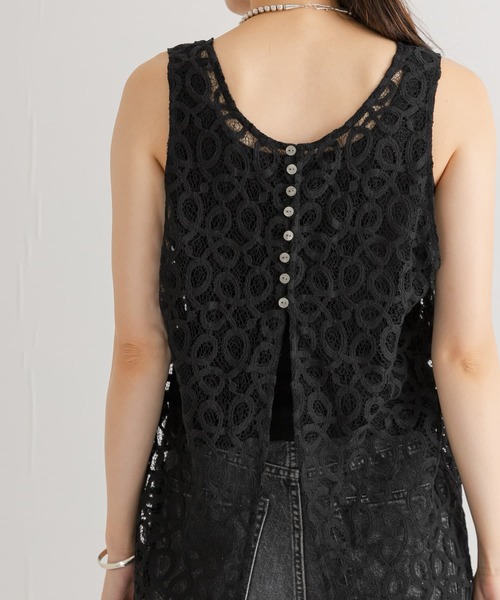 URBAN RESEARCH(アーバンリサーチ)の「2wayコードレースベスト(ベスト・レディース・オフホワイト/ブラック・FREE)」の4枚目の写真