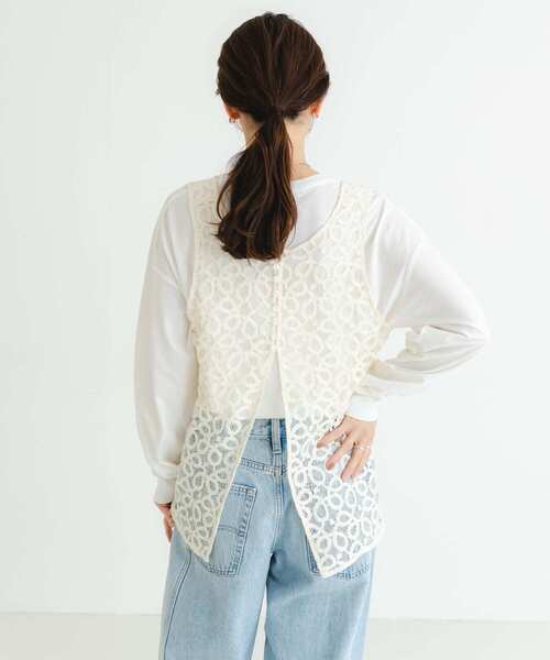 URBAN RESEARCH(アーバンリサーチ)の「2wayコードレースベスト(ベスト・レディース・オフホワイト/ブラック・FREE)」の19枚目の写真