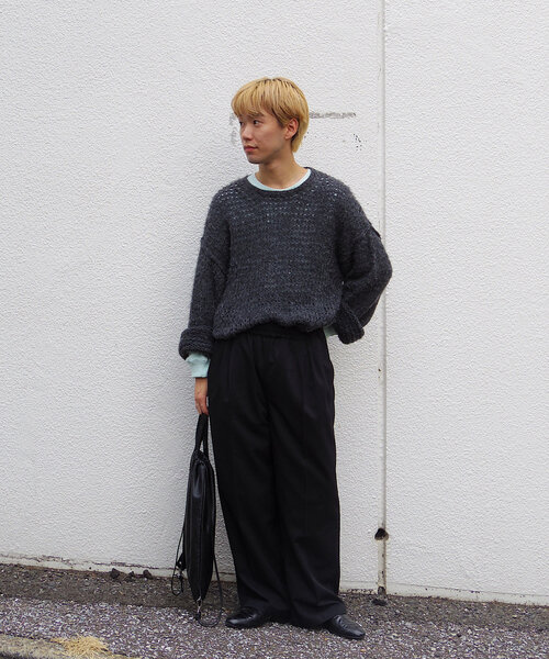 WHIMSIC(ウィムジック)の「【UNISEX】ルーズフィットメッシュニットプルオーバー(ニット/セーター・レディース・チャコールグレー/アイボリー/ブラウン/ピンク・FREE)」の14枚目の写真