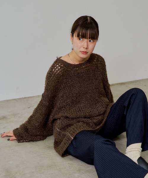 WHIMSIC(ウィムジック)の「【UNISEX】ルーズフィットメッシュニットプルオーバー(ニット/セーター・レディース・チャコールグレー/アイボリー/ブラウン/ピンク・FREE)」の5枚目の写真