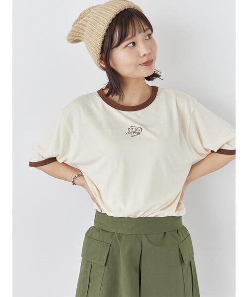 ehka sopo（エヘカソポ）の「花刺繍リンガーTシャツ（Tシャツ/カットソー・レディース・ブラック/レッド/オフホワイト/キナリ・F）」の2枚目の写真