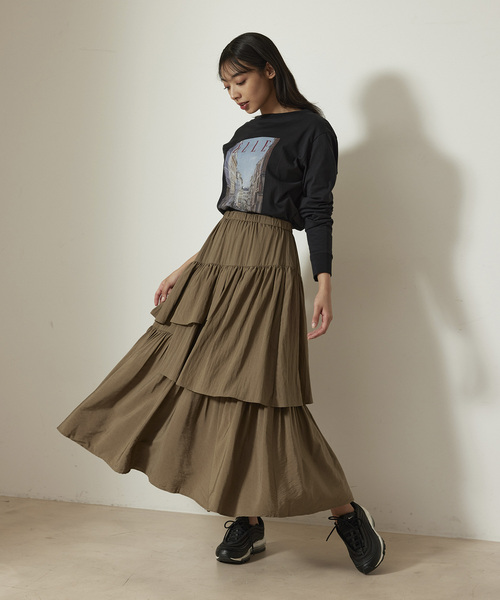 NERGY（ナージー）の「アシメティアードスカート（スカート・レディース・オフホワイト/ブラック/グリーン・FREE）」の7枚目の写真