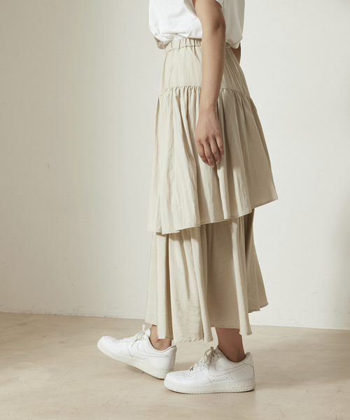 NERGY（ナージー）の「アシメティアードスカート（スカート・レディース・オフホワイト/ブラック/グリーン・FREE）」の16枚目の写真