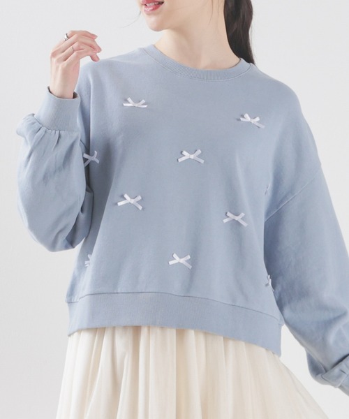 Honeys(ハニーズ)の「リボン付ゆるトップス(スウェット・レディース・アイボリー/ブラック/サックスブルー/杢グレー・S/M/L/LL)」の4枚目の写真