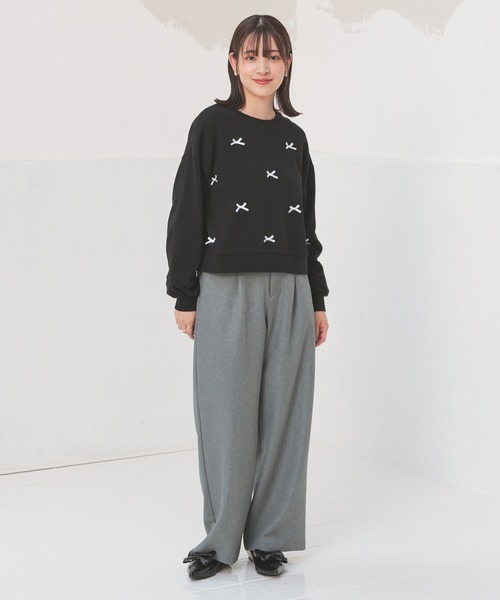 Honeys(ハニーズ)の「リボン付ゆるトップス(スウェット・レディース・アイボリー/ブラック/サックスブルー/杢グレー・S/M/L/LL)」の8枚目の写真