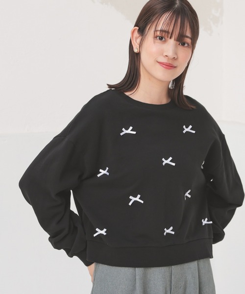 Honeys(ハニーズ)の「リボン付ゆるトップス(スウェット・レディース・アイボリー/ブラック/サックスブルー/杢グレー・S/M/L/LL)」の9枚目の写真